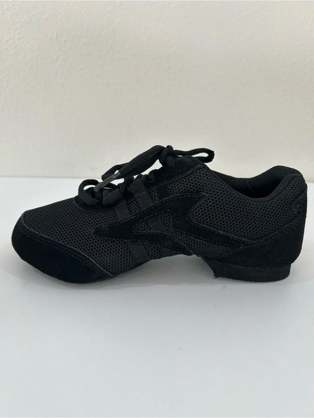 Sansha Salsette 1” V931M Jazz Lace-Up Dance Sneaker, Sz. Women 4, Men 2, Width M
